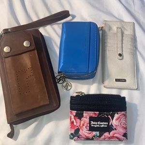 Bundle of random wallets